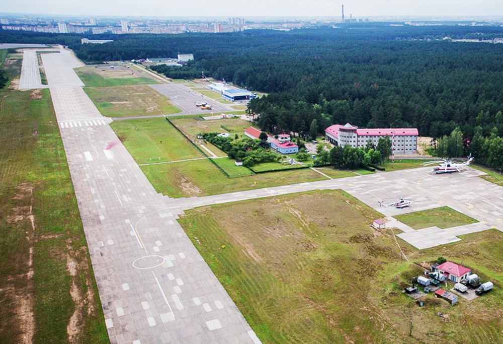 Аэродром совместного базирования авиации МЧС и ДОСААФ в Липках